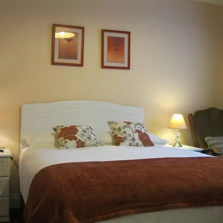 Bed & Breakfast Glendale House 3*
