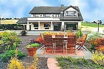 Bed & Breakfast Glendale House 3*